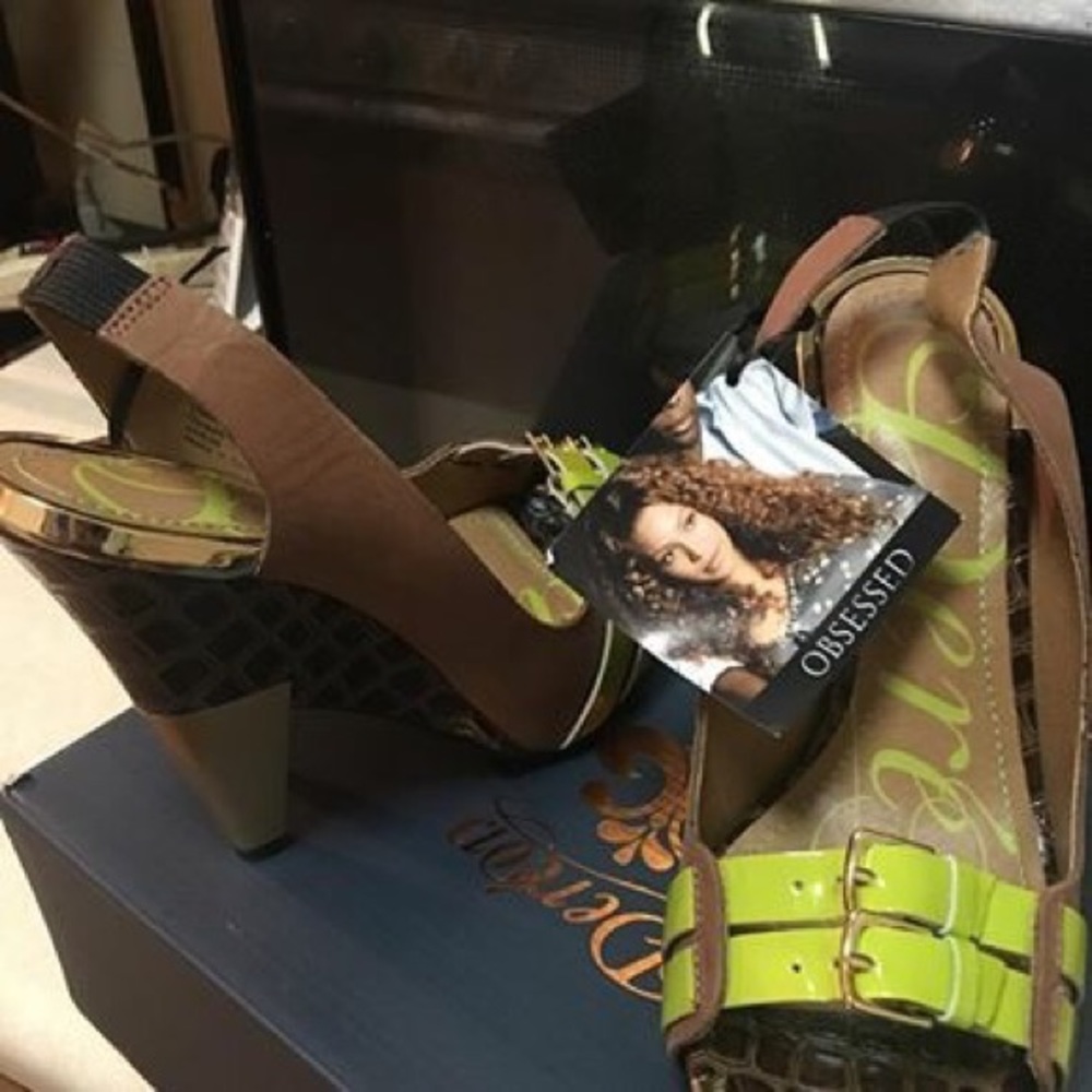 Brand New Dereon Shoes by Beyoncé